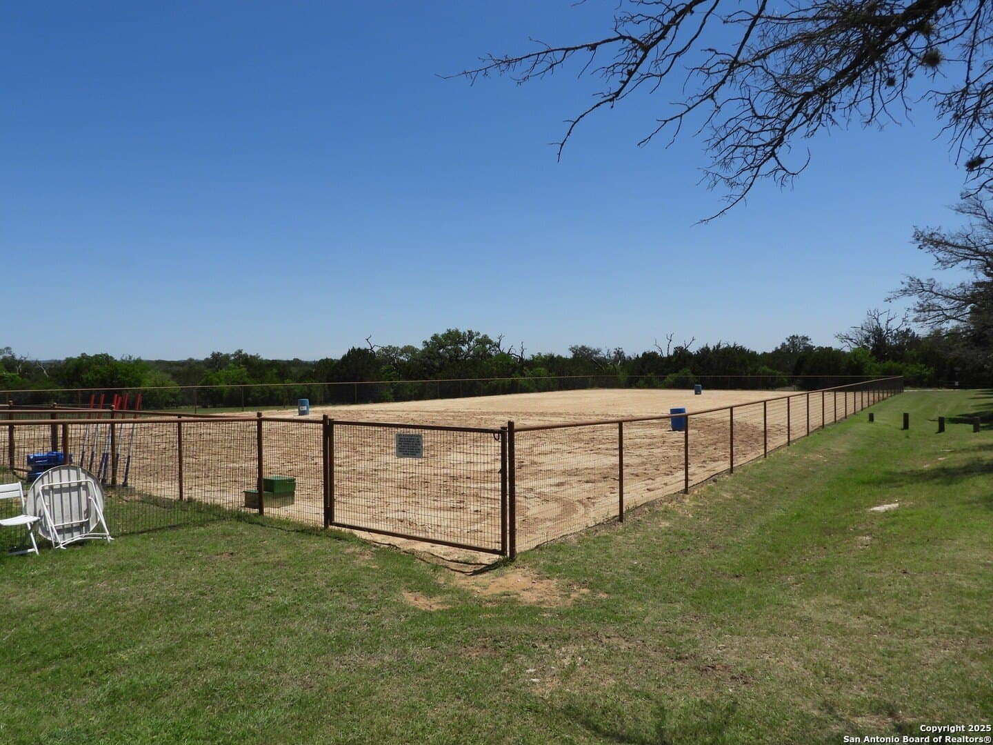 3.98 acres in Bandera County - photo 49