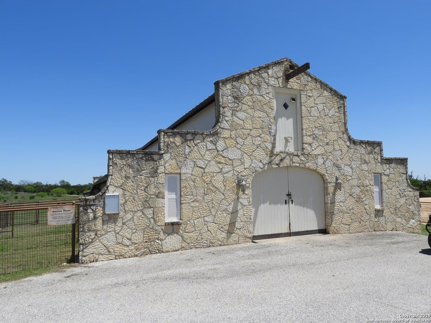 3.98 acres in Bandera County - photo 48