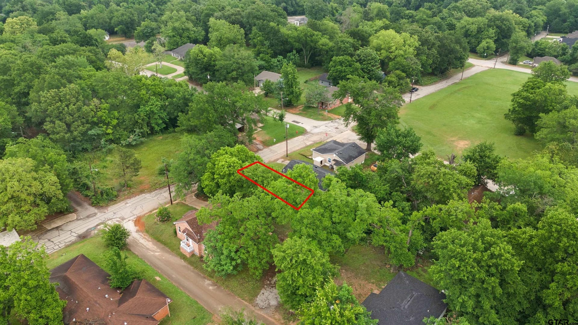 0.14 acres in Smith County gallery image 4