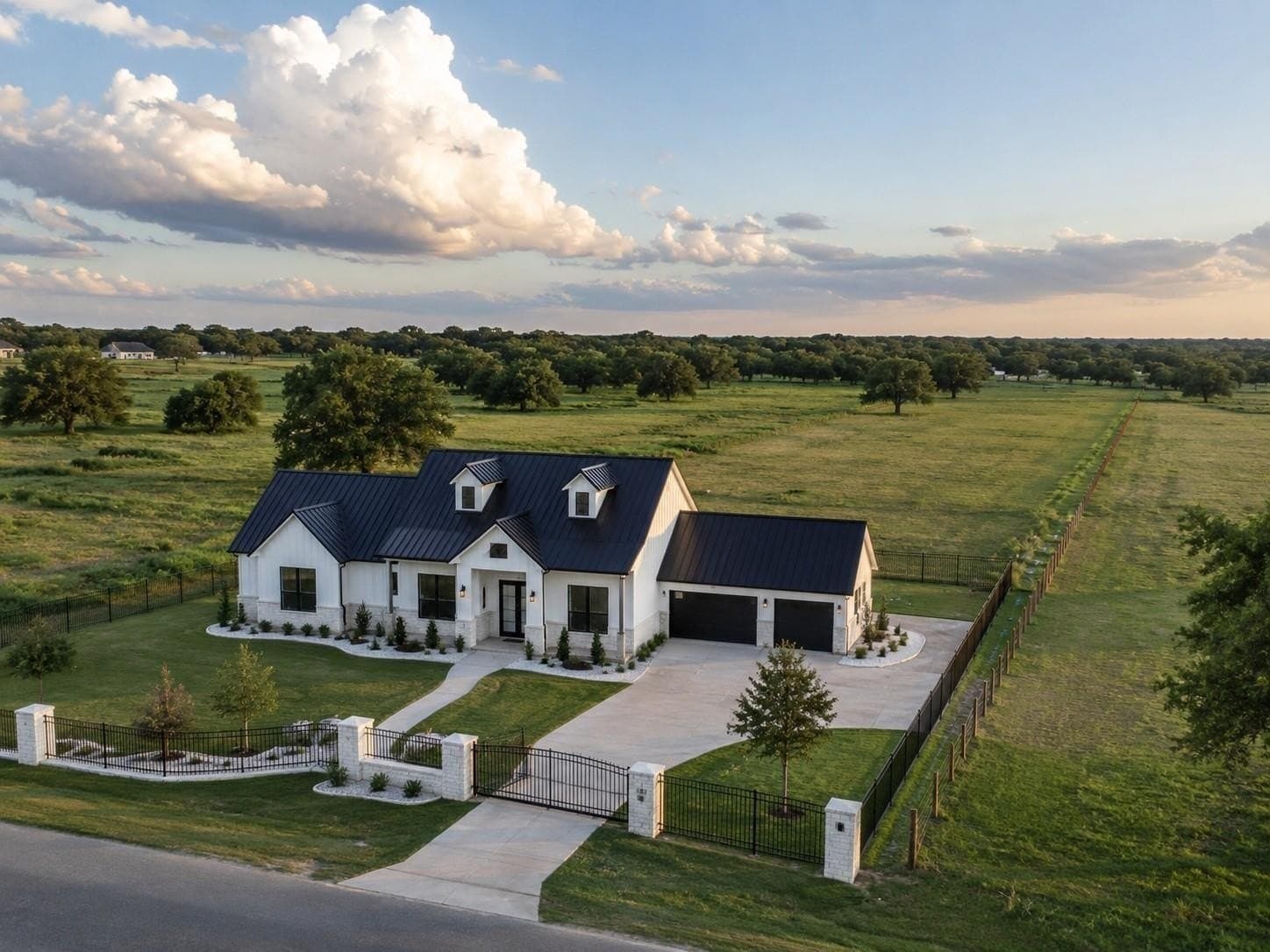 10 acres in Kaufman County - photo 2
