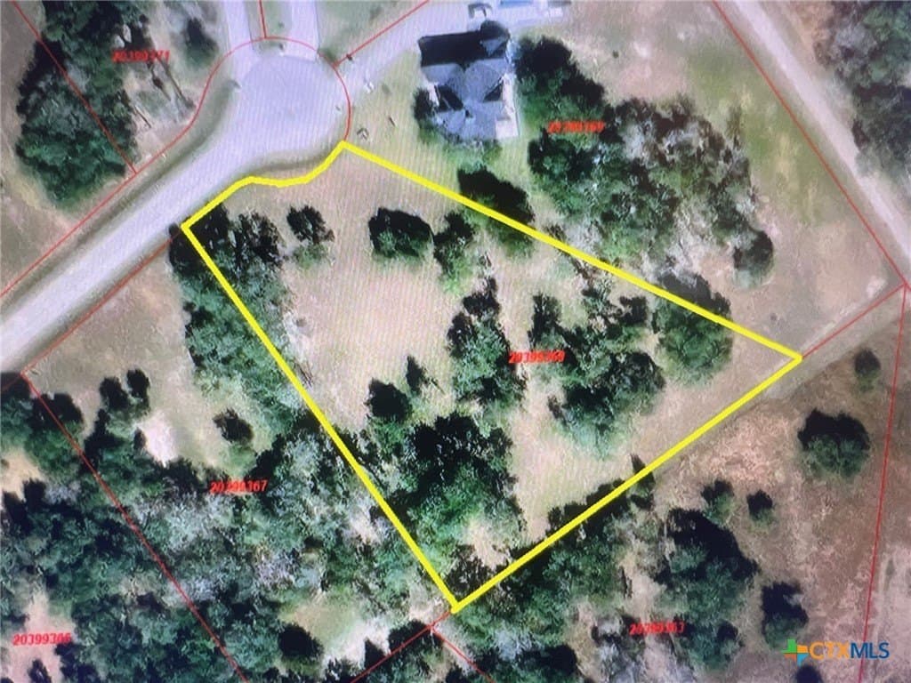 2.22 acres in Victoria County gallery image 3