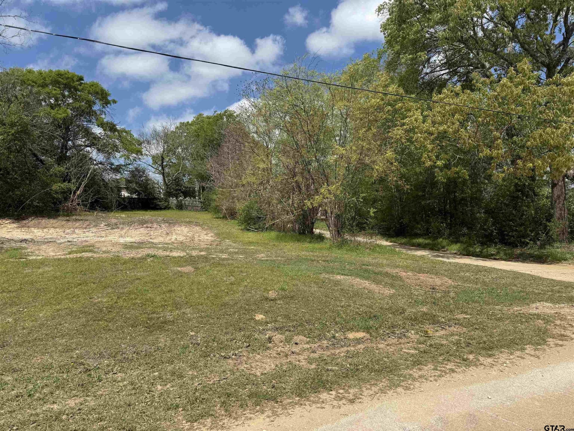 0.54 acres in Smith County gallery image 4