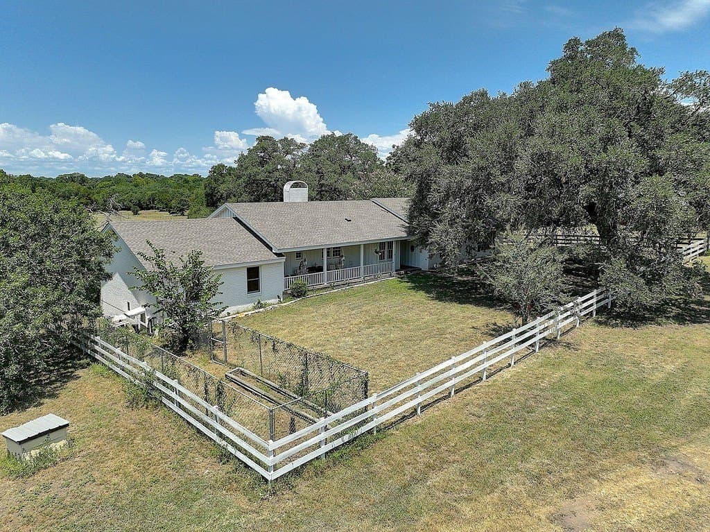 11.12 acres in Fayette County featured view