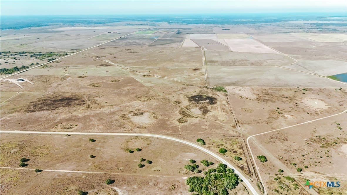65.29 acres in Victoria County - photo 9
