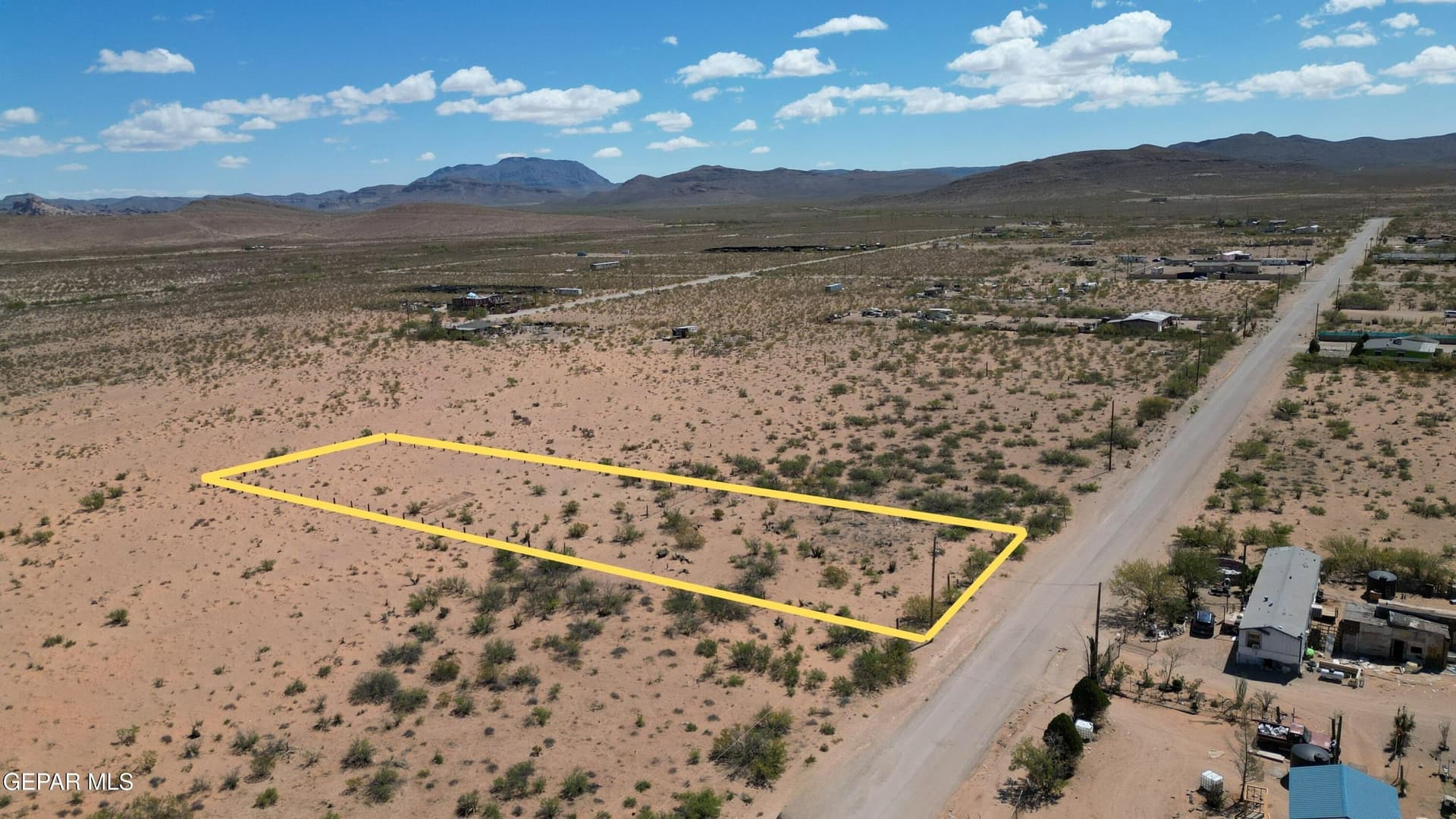 1 acres in El Paso County gallery image 3