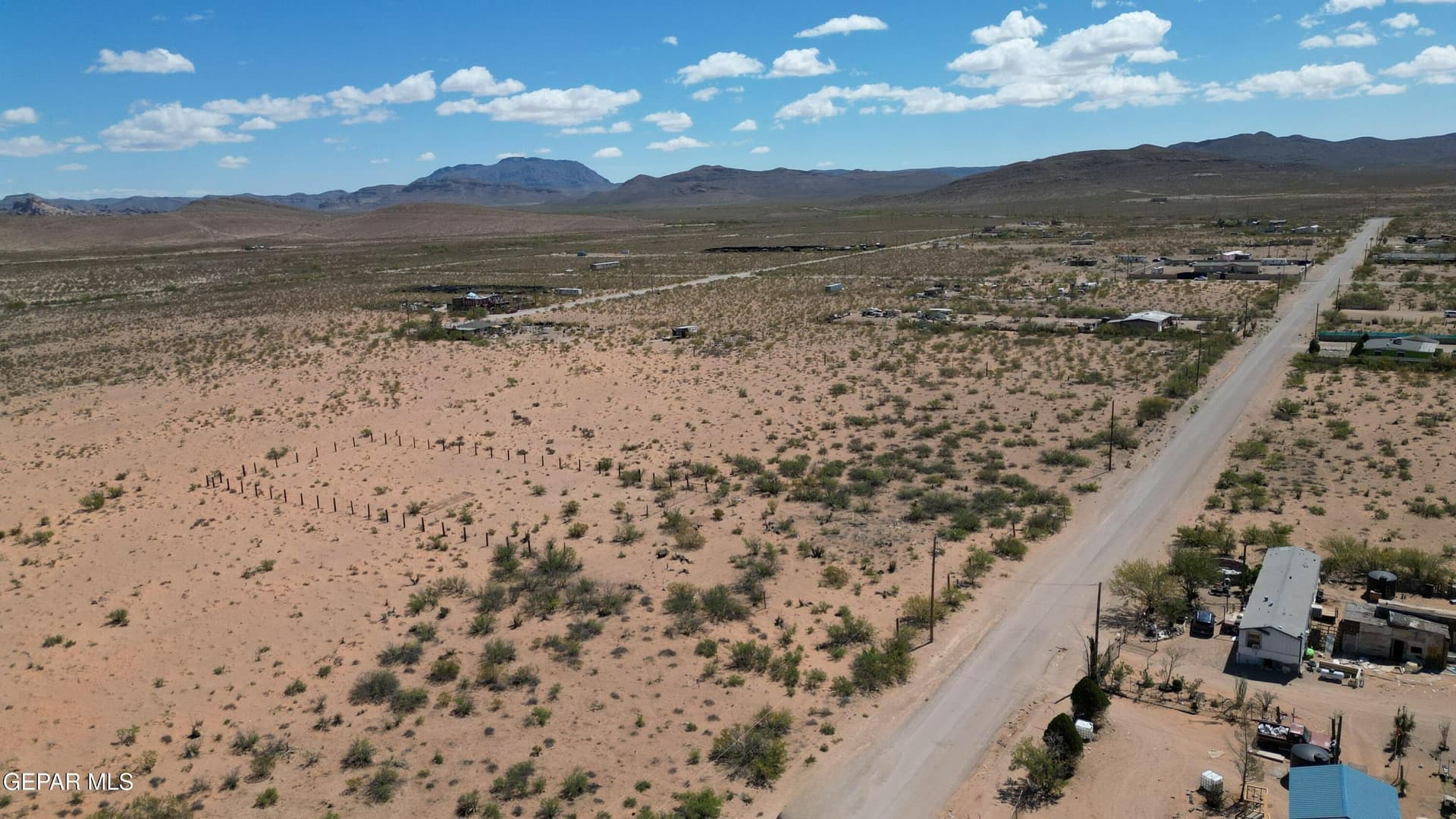 1 acres in El Paso County gallery image 4