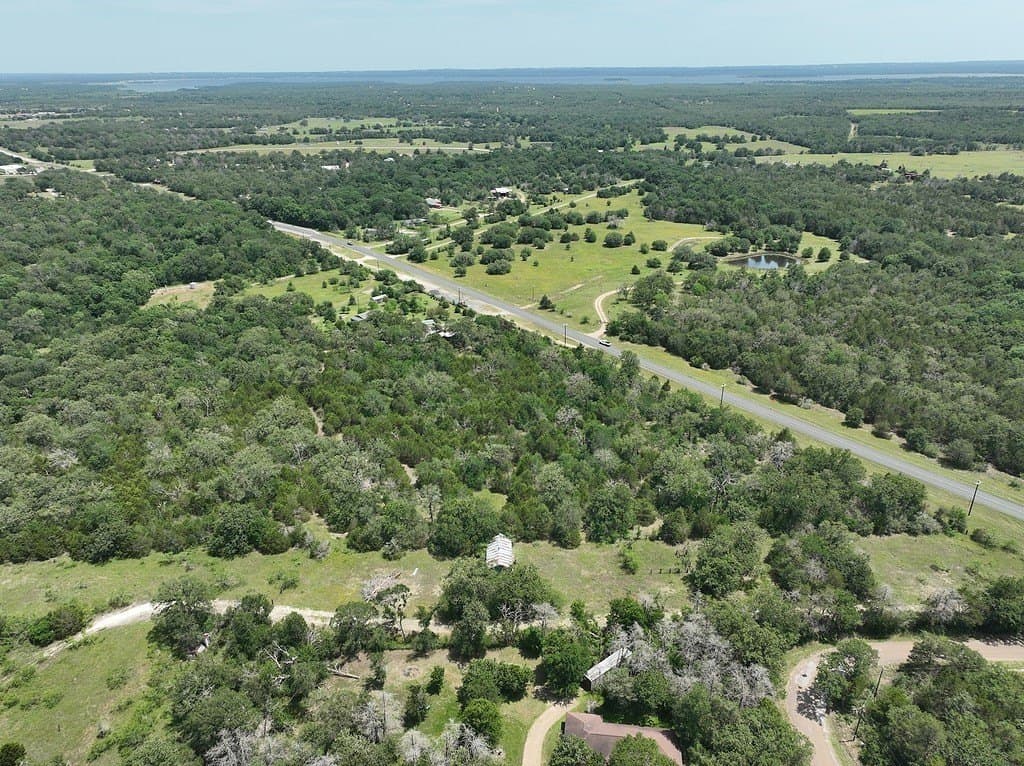4 acres in Burleson County - photo 8