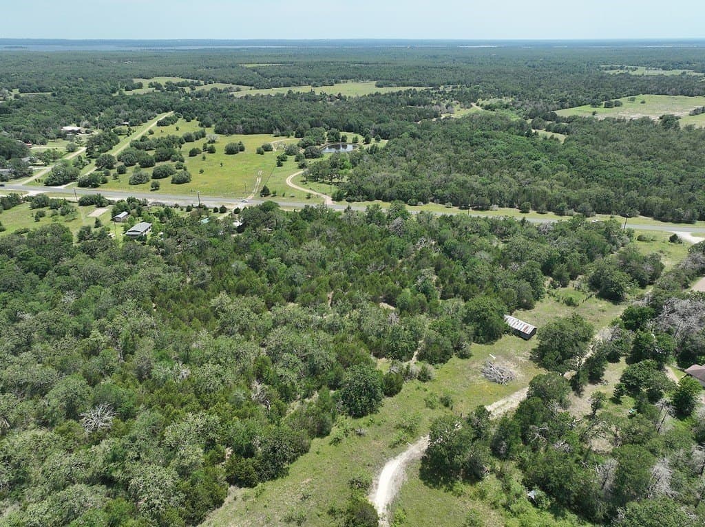 4 acres in Burleson County - photo 7