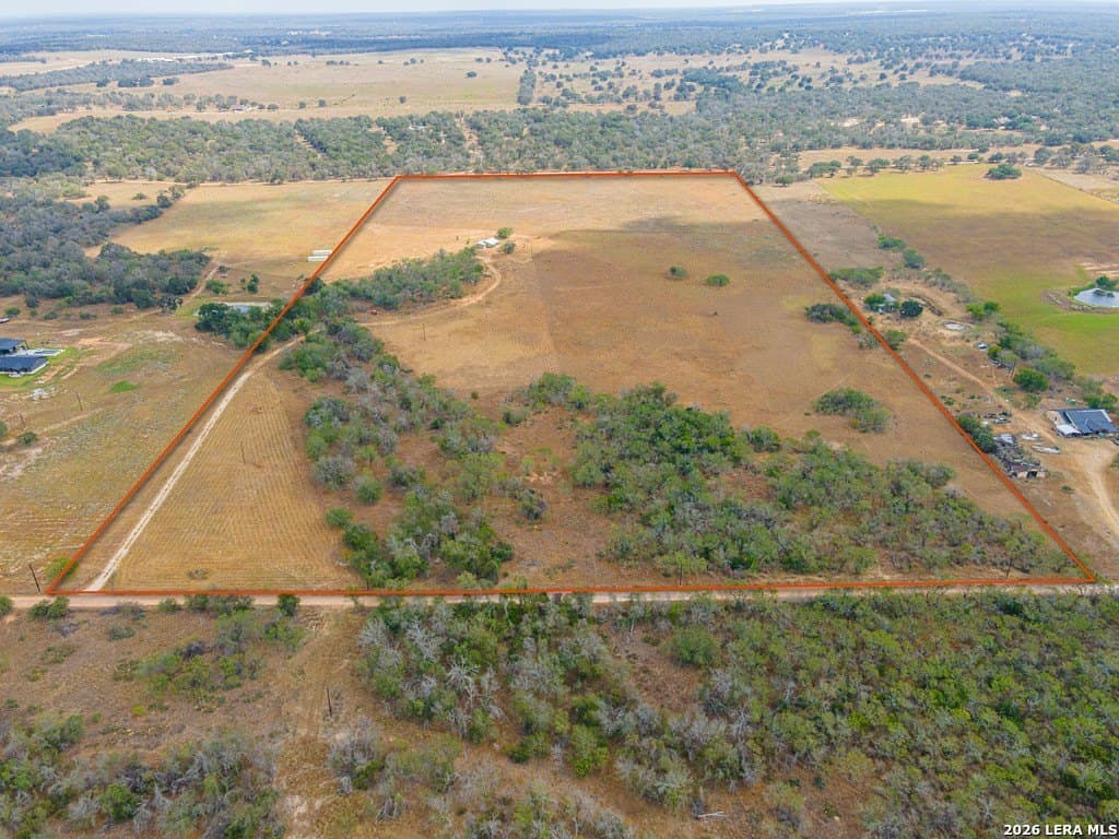47.58 acres in Wilson County - photo 2