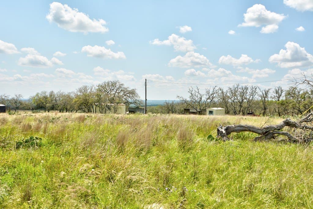 17.72 acres in Kimble County gallery image 4