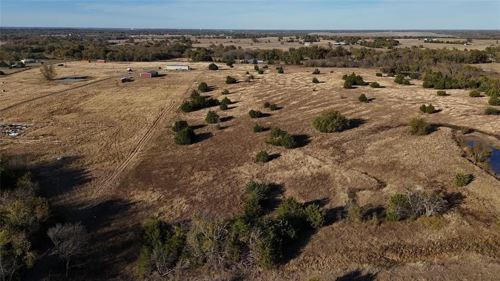 10 acres in Hunt County gallery image 2