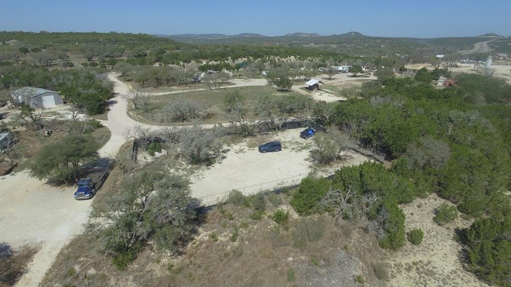 5 acres in Blanco County gallery image 2