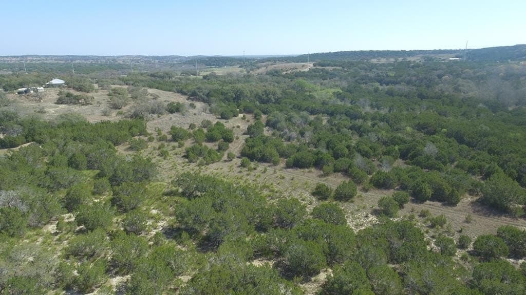 5 acres in Blanco County gallery image 3
