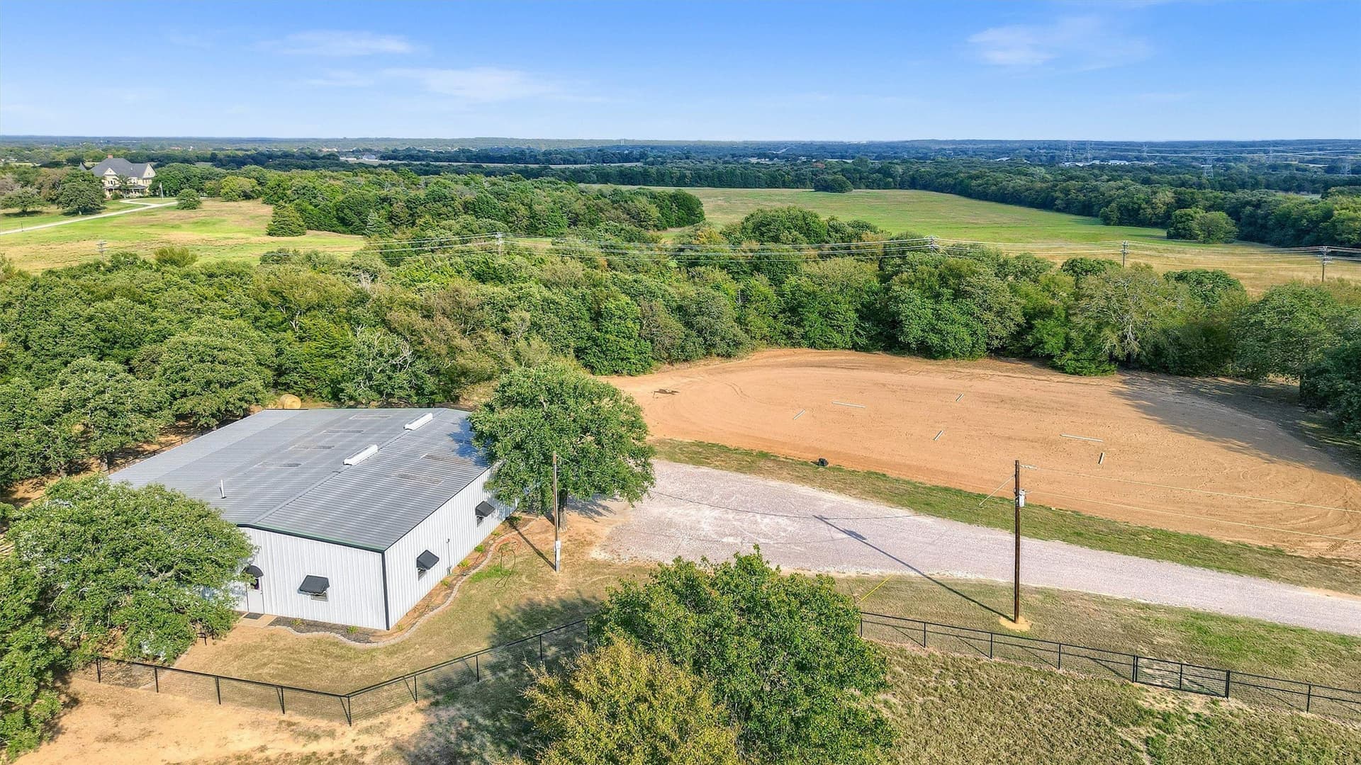 61.15 acres in Cooke County - photo 2