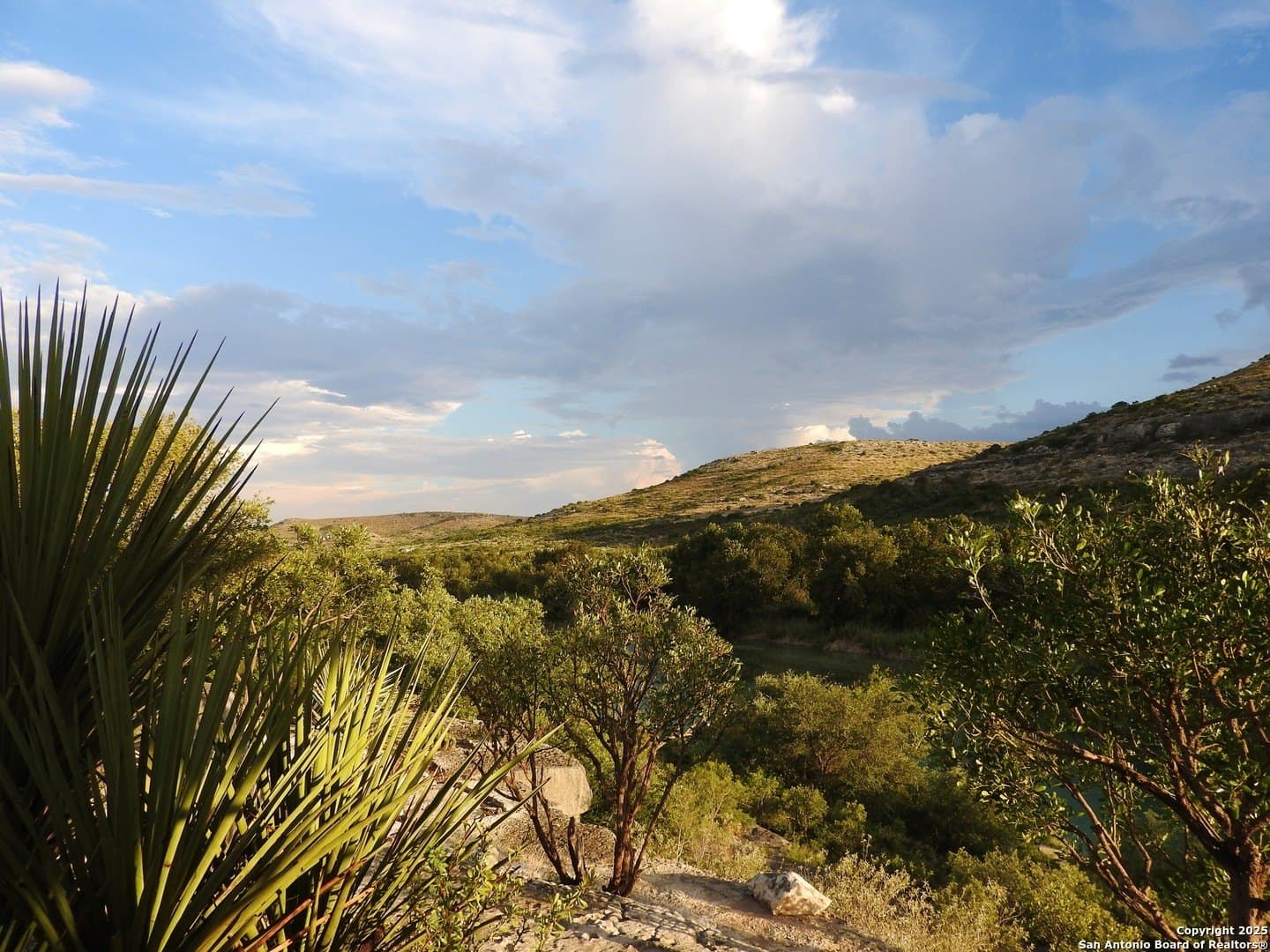 150.33 acres in Val Verde County - photo 17