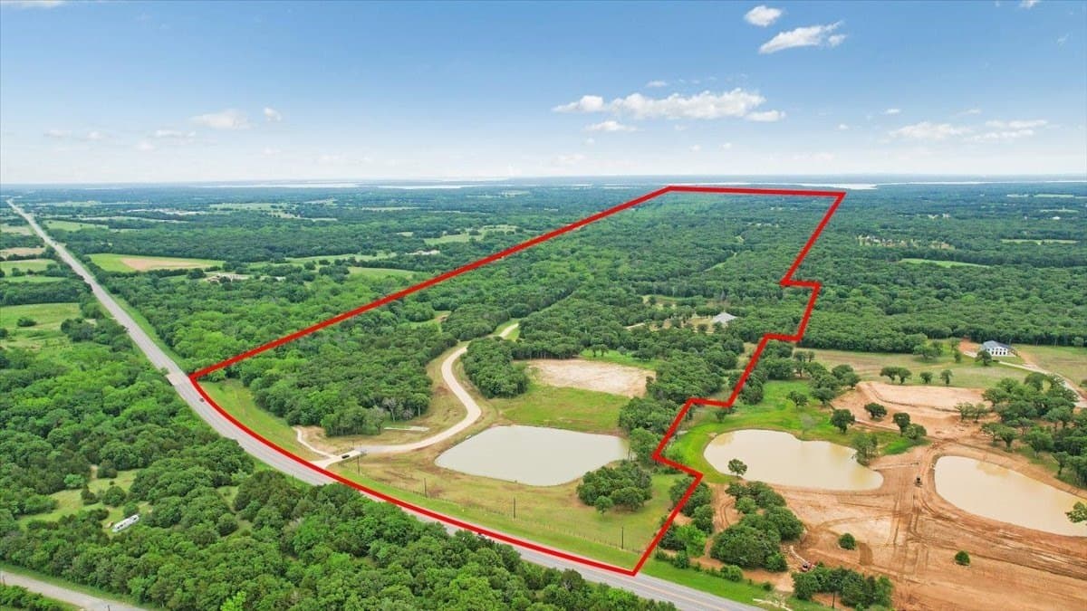 146.79 acres in Grayson County - photo 33