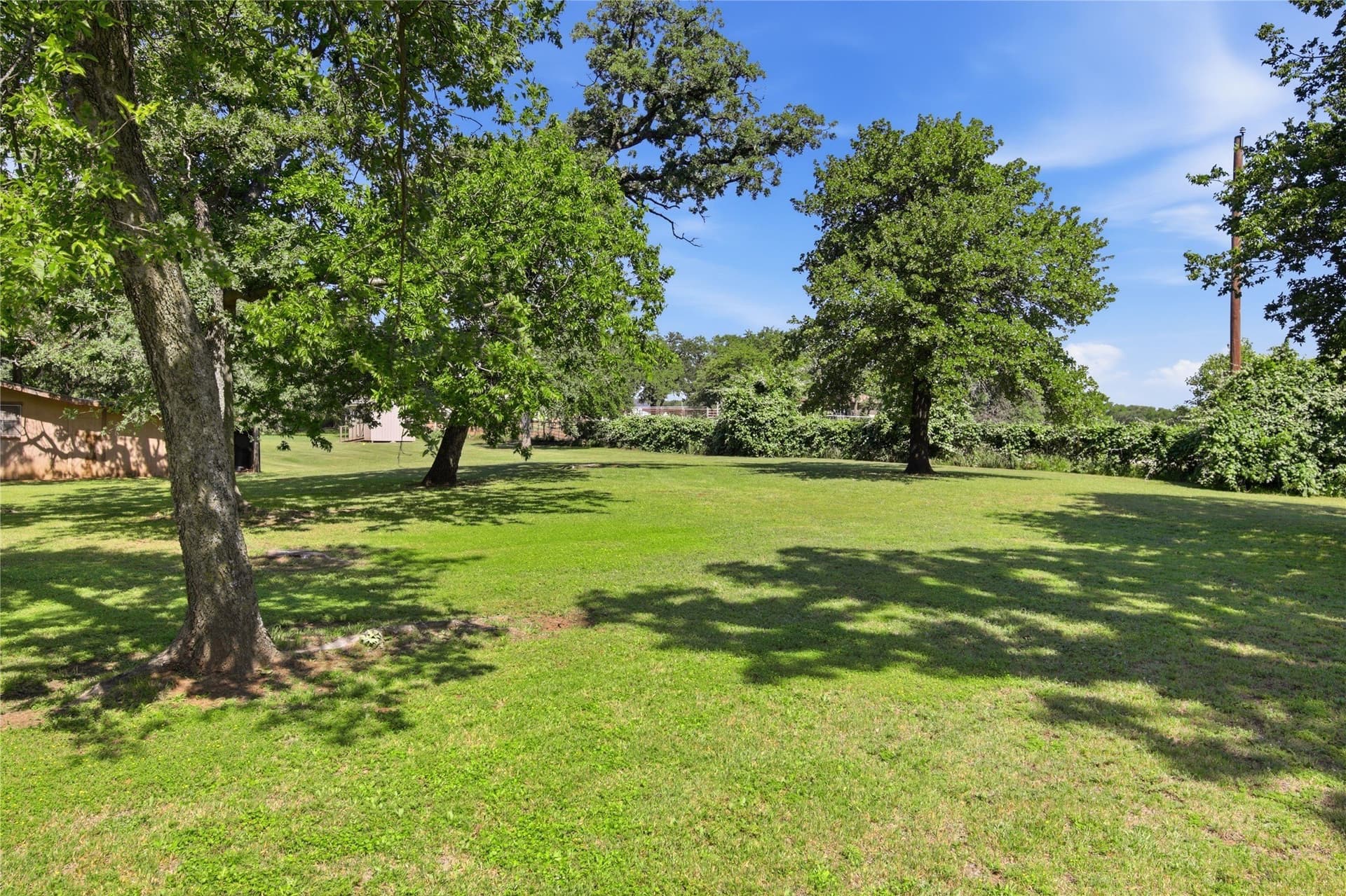 1.77 acres in Tarrant County - photo 8