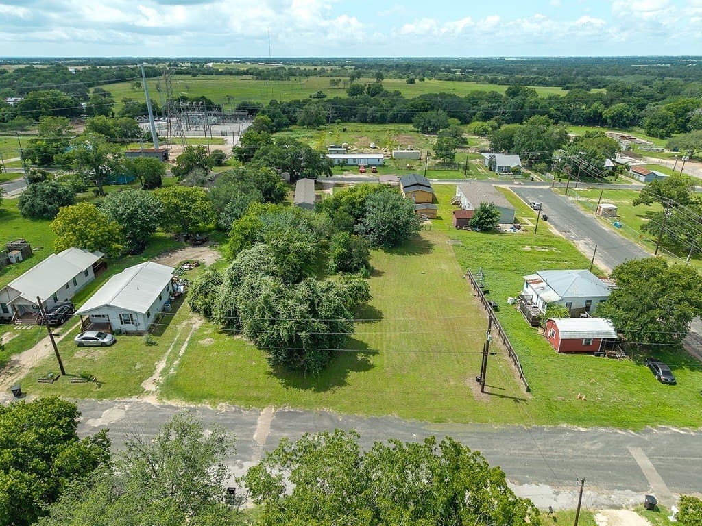 0.49 acres in Fayette County - photo 8
