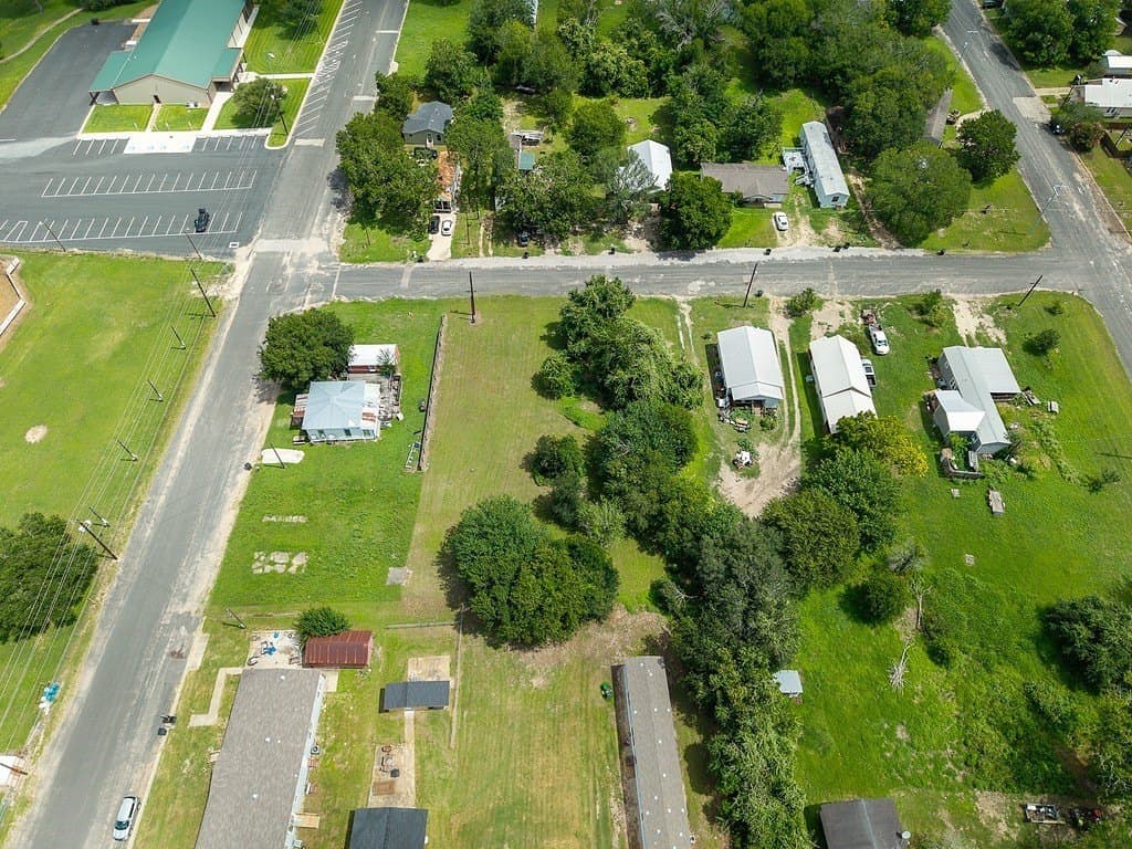 0.49 acres in Fayette County - photo 13