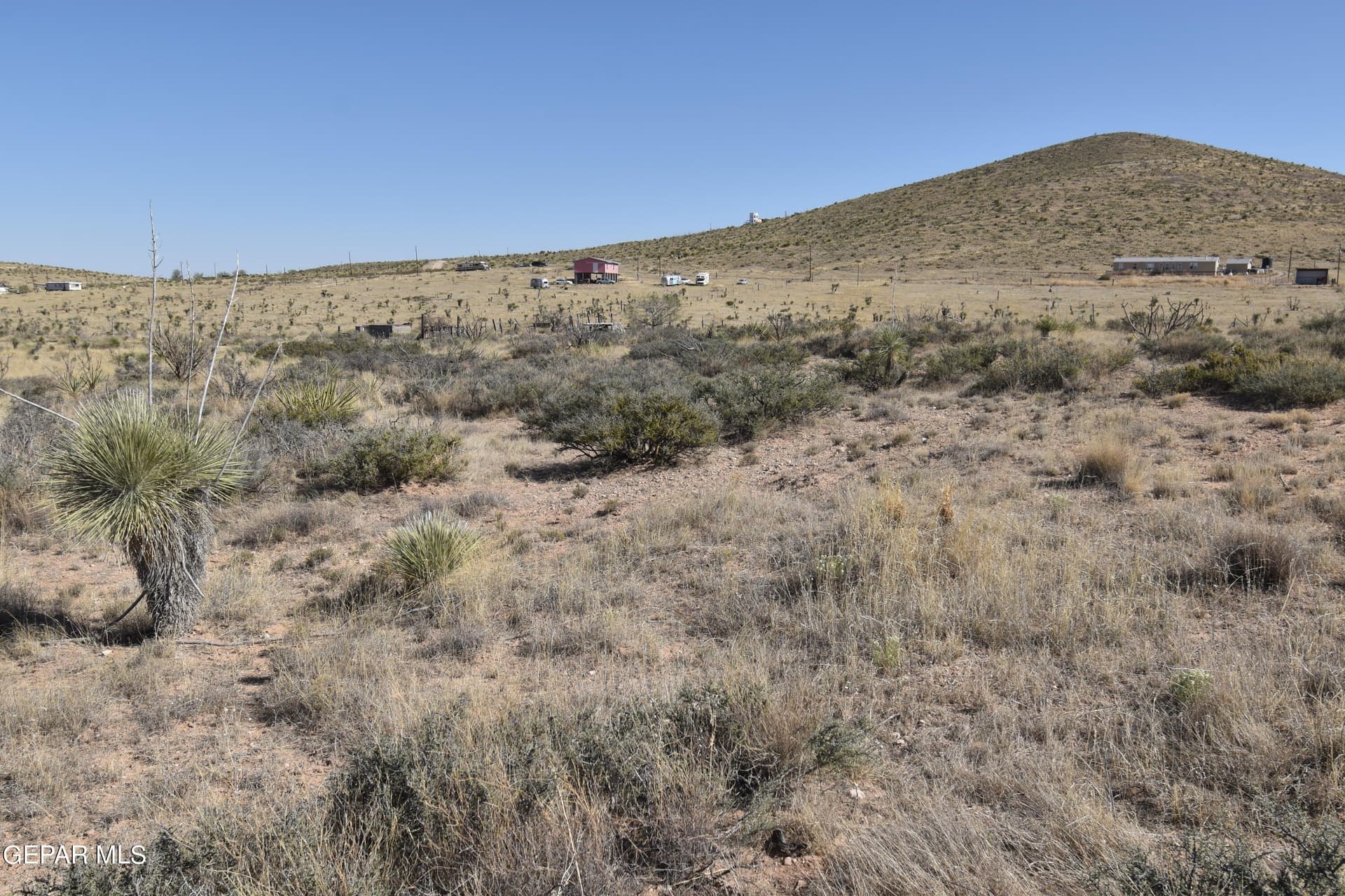 10 acres in Hudspeth County
