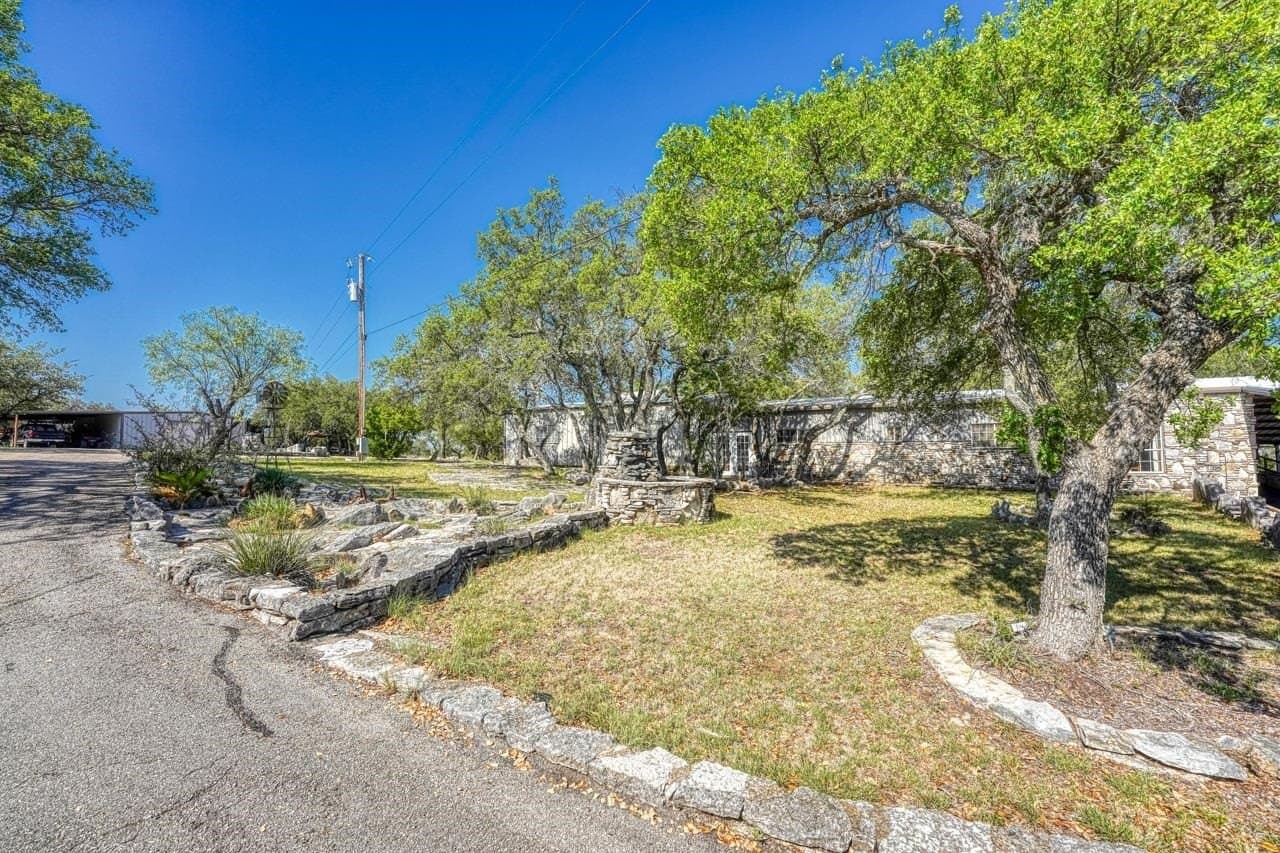 82 acres in Llano County gallery image 2