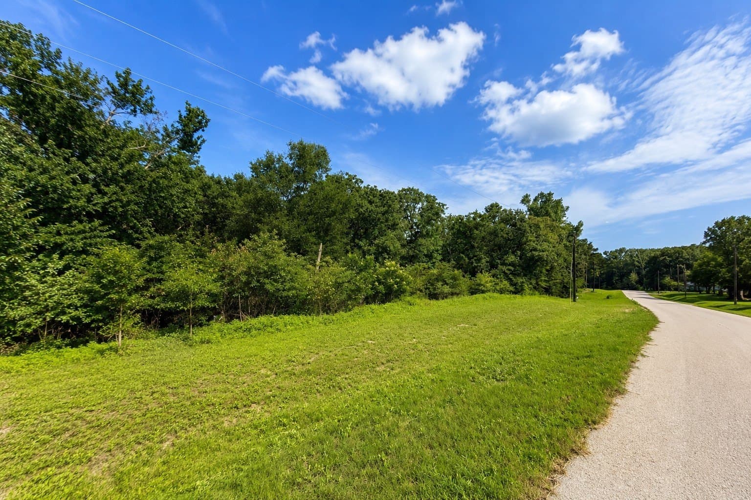 1.71 acres in Henderson County - photo 3