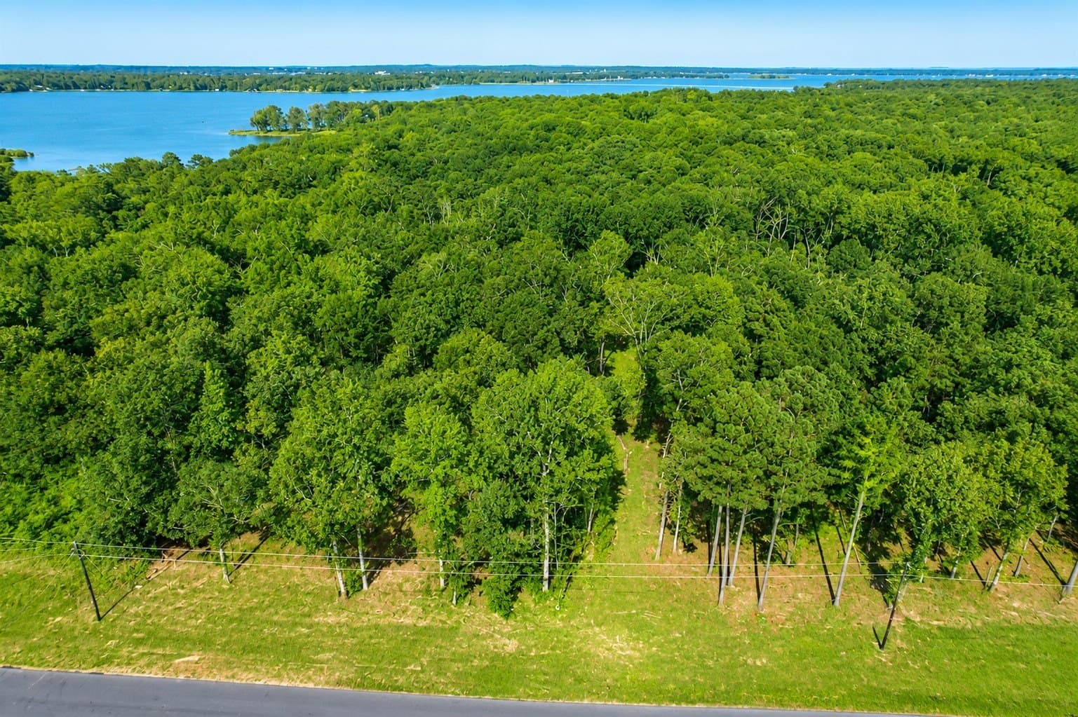 1.71 acres in Henderson County - photo 2