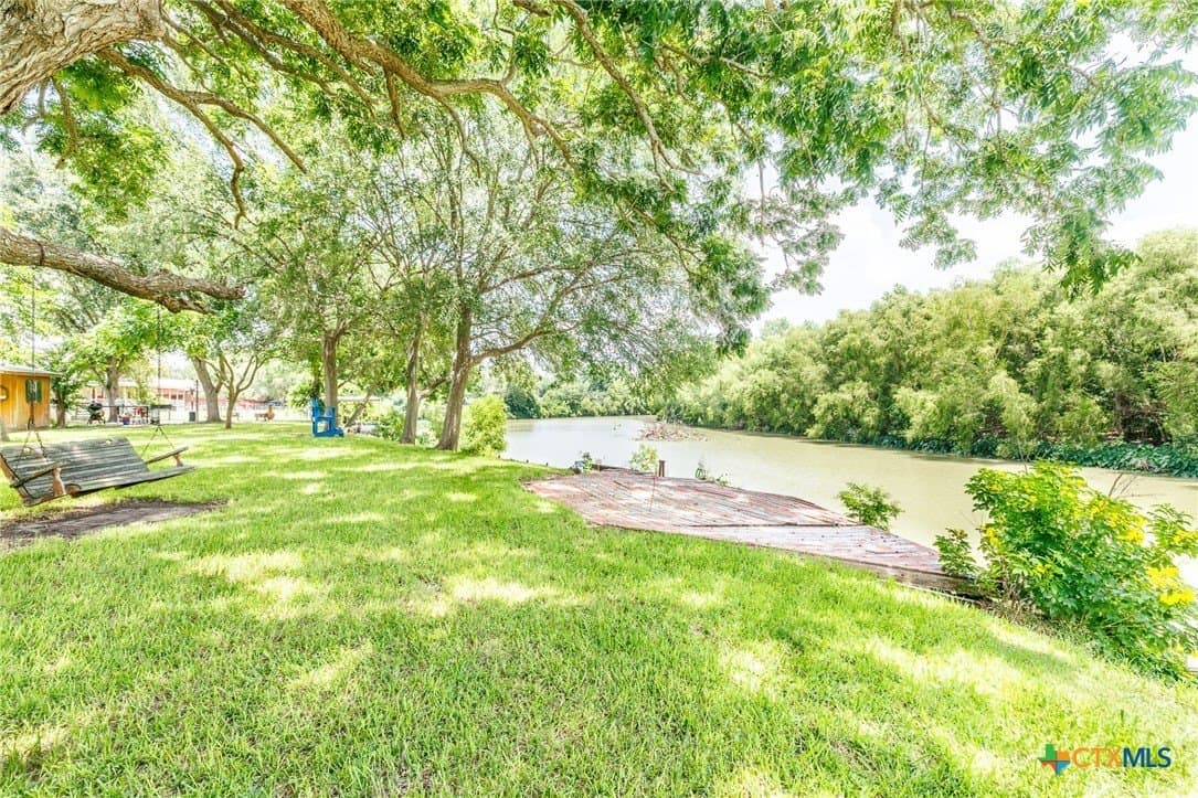 0.52 acres in Gonzales County - photo 9