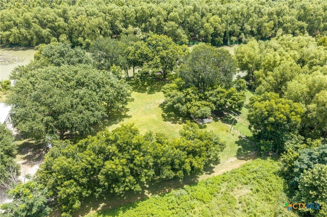 0.52 acres in Gonzales County - photo 24