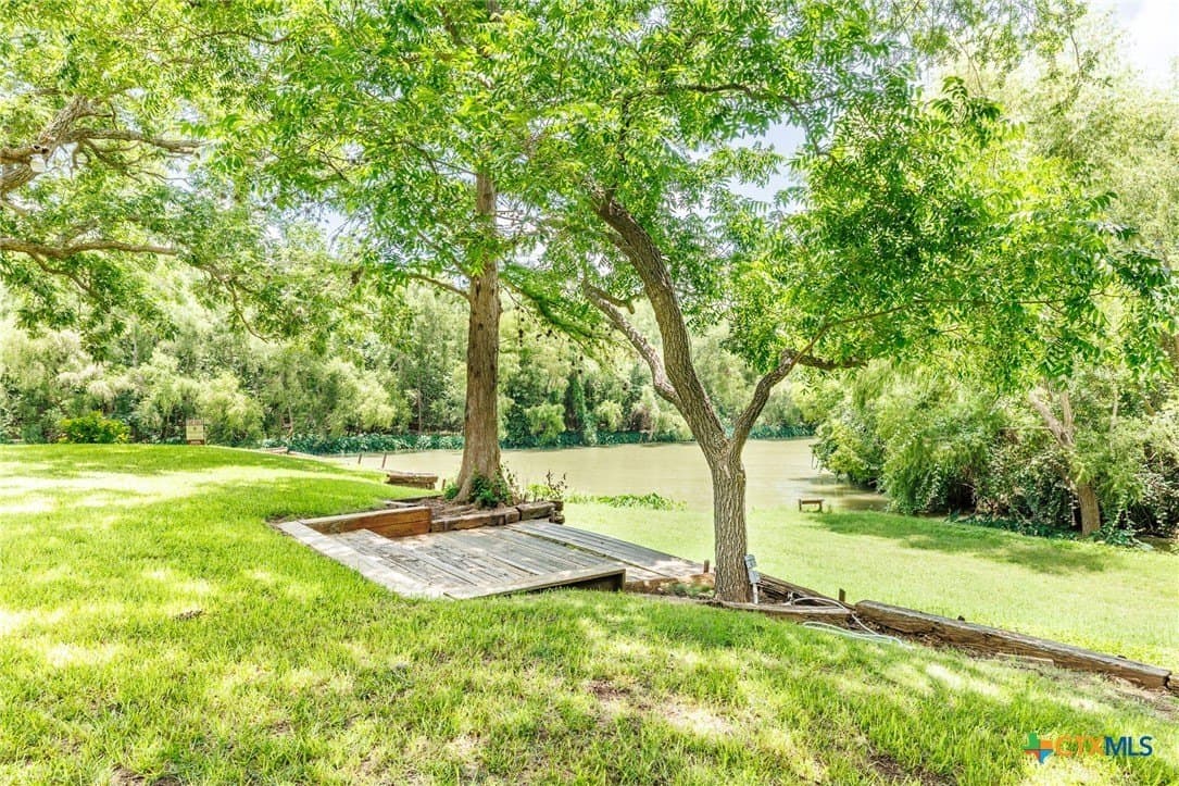 0.52 acres in Gonzales County - photo 8