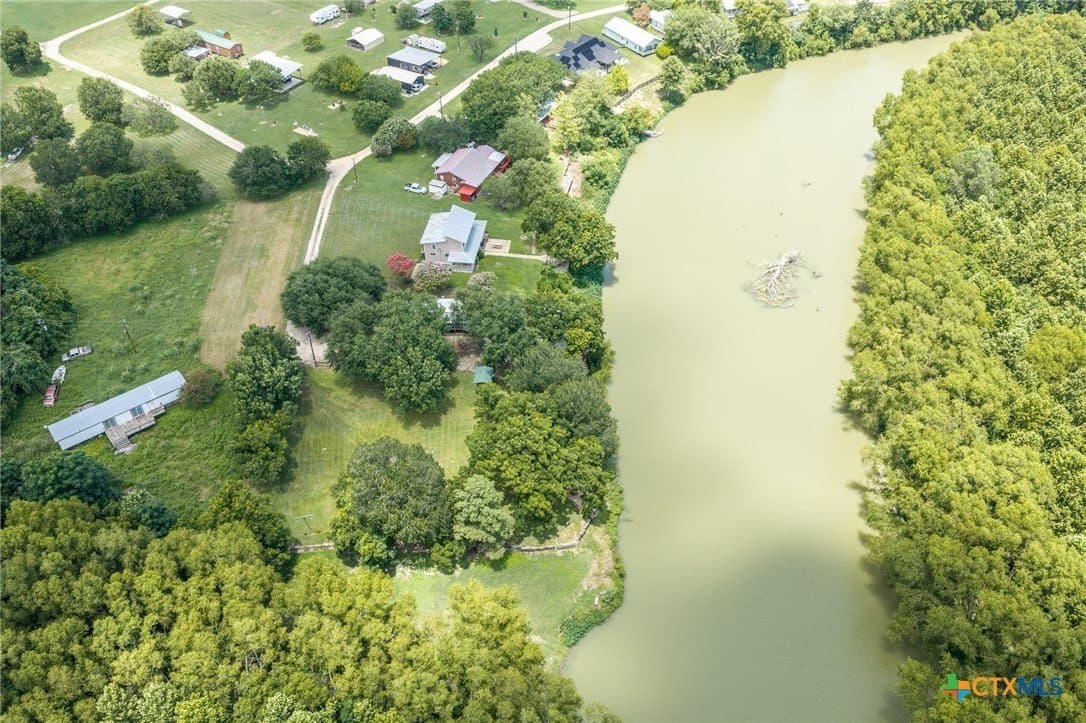 0.52 acres in Gonzales County - photo 21