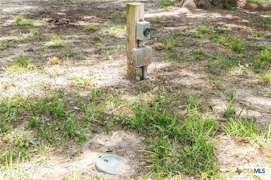 0.52 acres in Gonzales County - photo 18