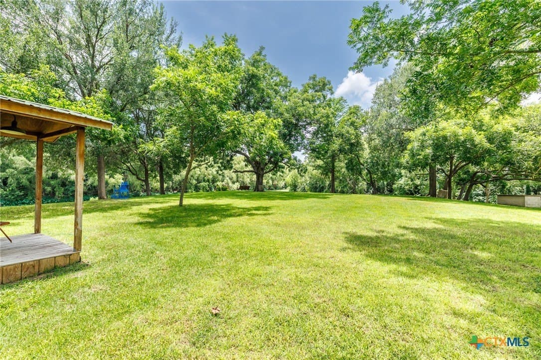 0.52 acres in Gonzales County - photo 16