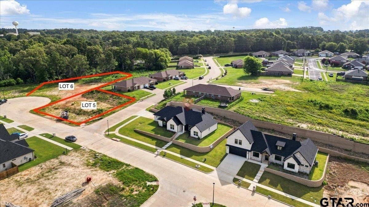 0.23 acres in Smith County