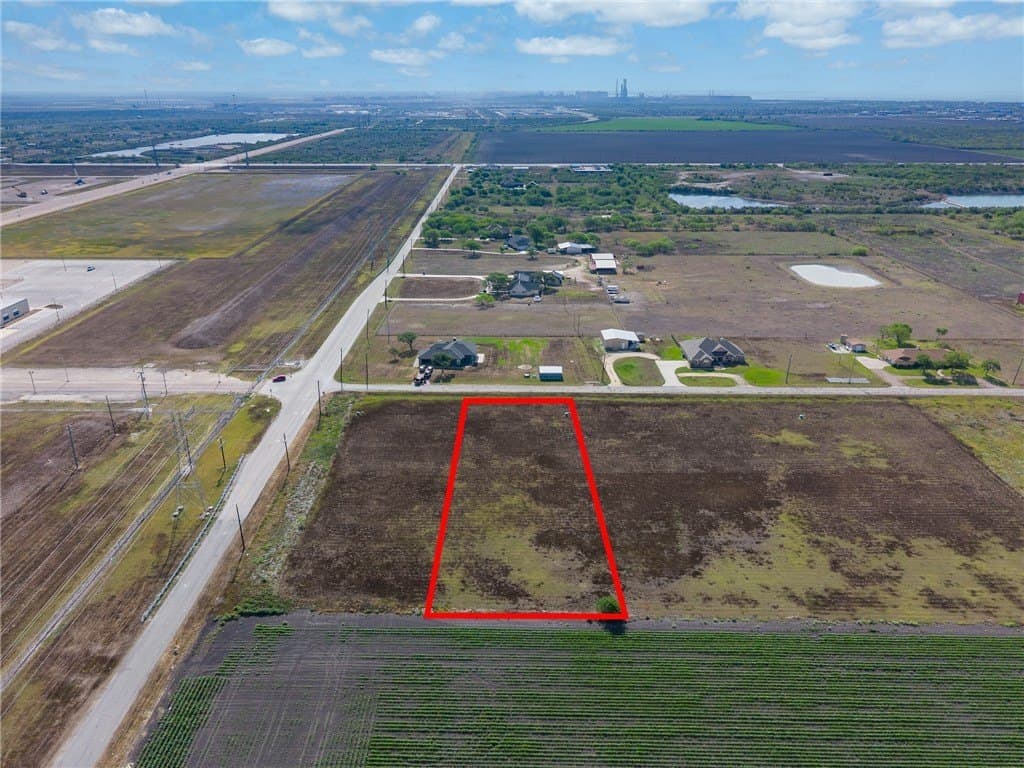 0.98 acres in San Patricio County gallery image 2