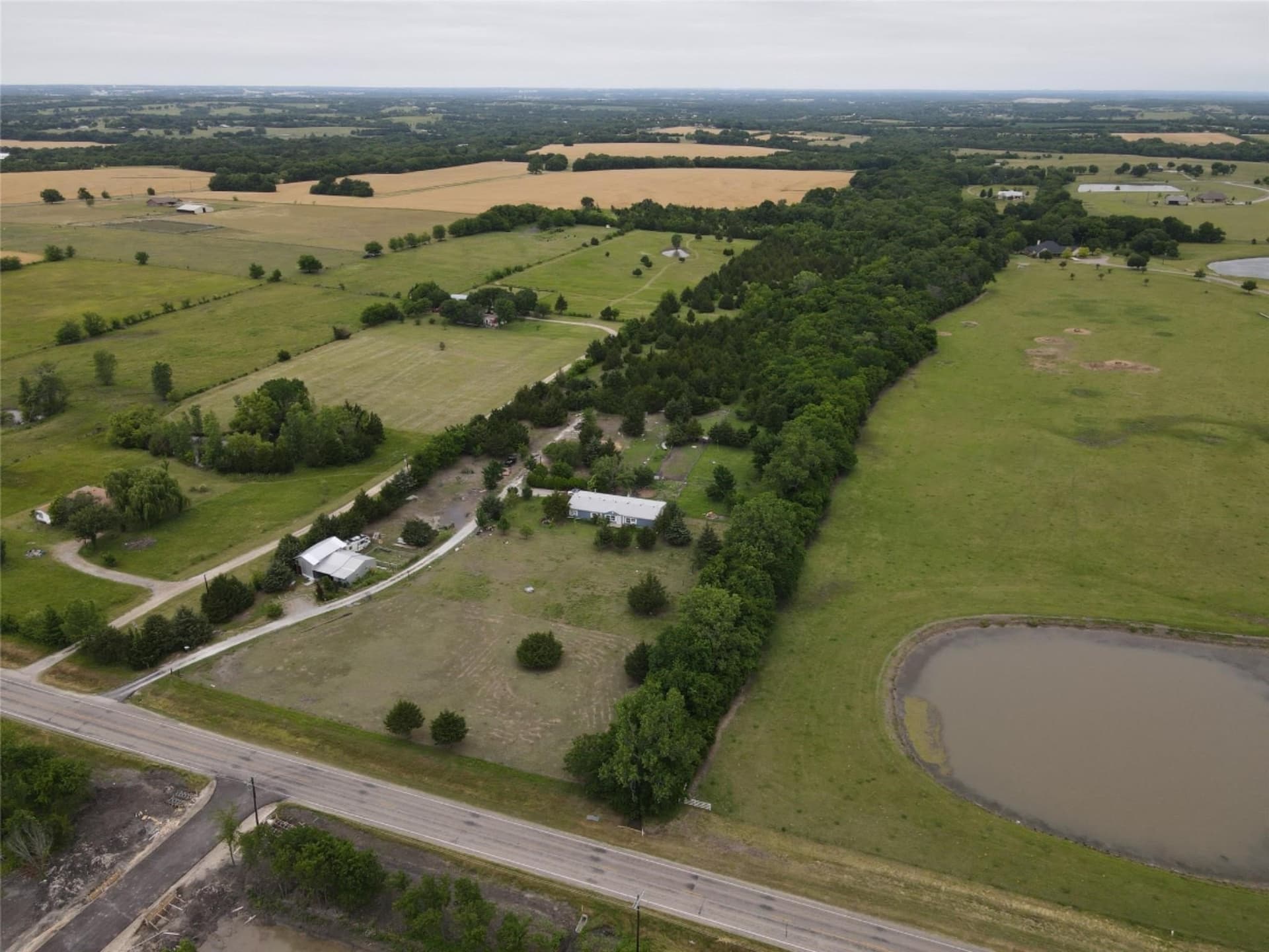 15 acres in Grayson County gallery image 4