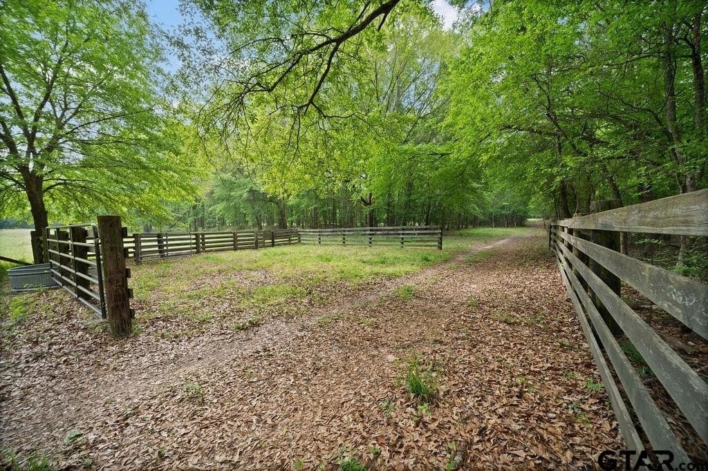 20.35 acres in Van Zandt County featured view