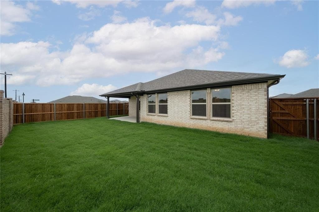 1,500 acres in Collin County gallery image 3