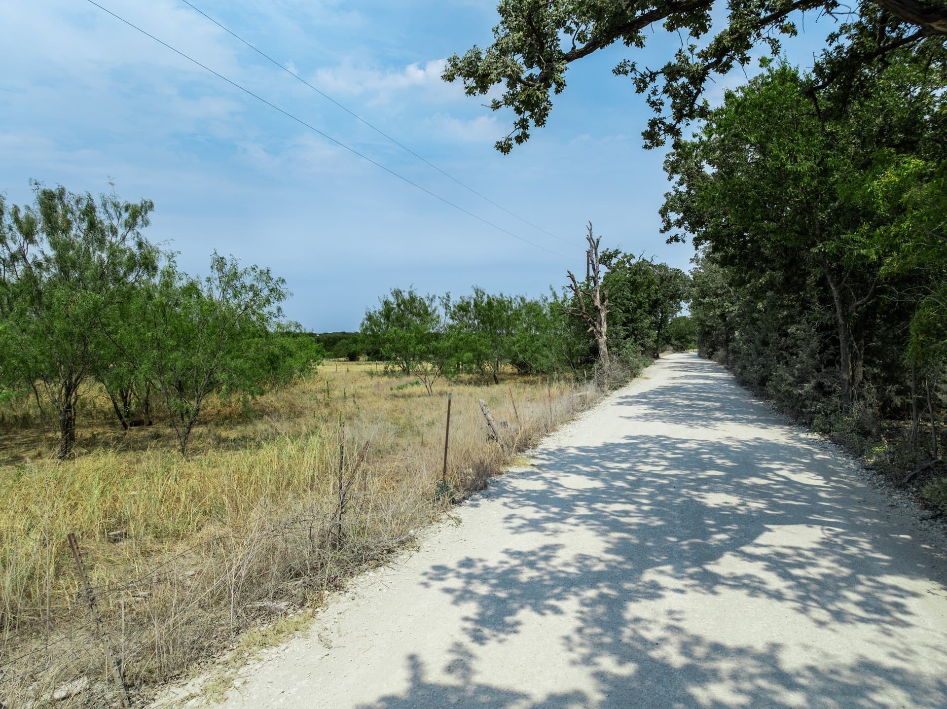 1 acres in Hill County - photo 2