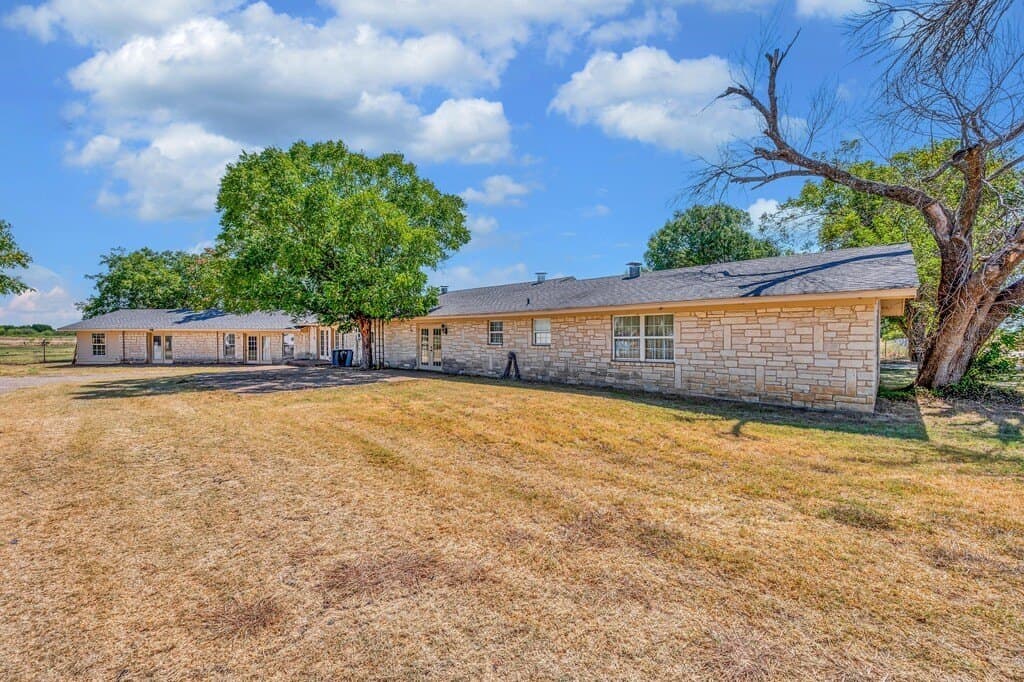 27.97 acres in McLennan County - photo 30
