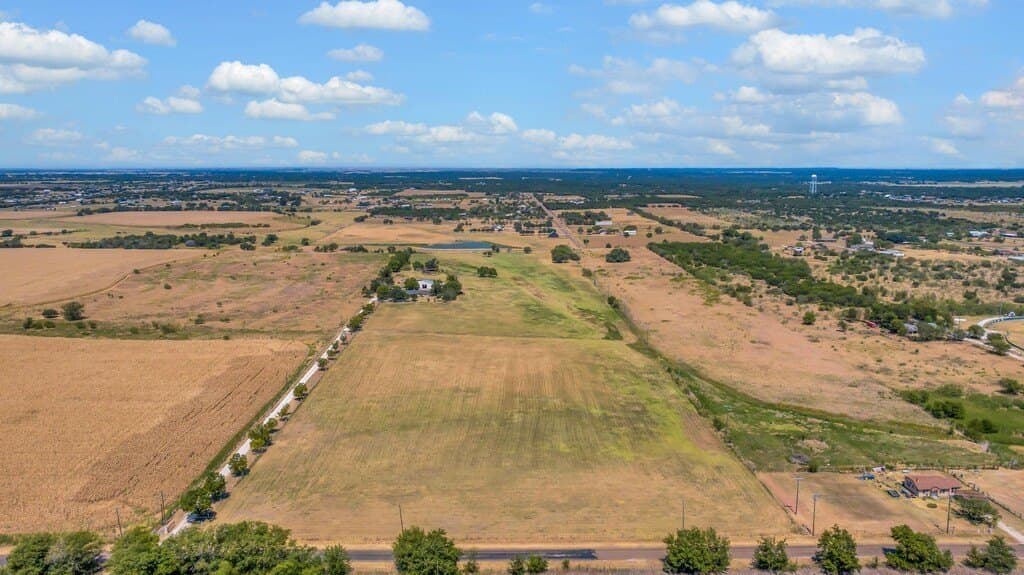 27.97 acres in McLennan County - photo 35