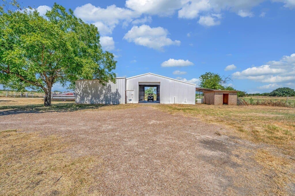 27.97 acres in McLennan County - photo 31