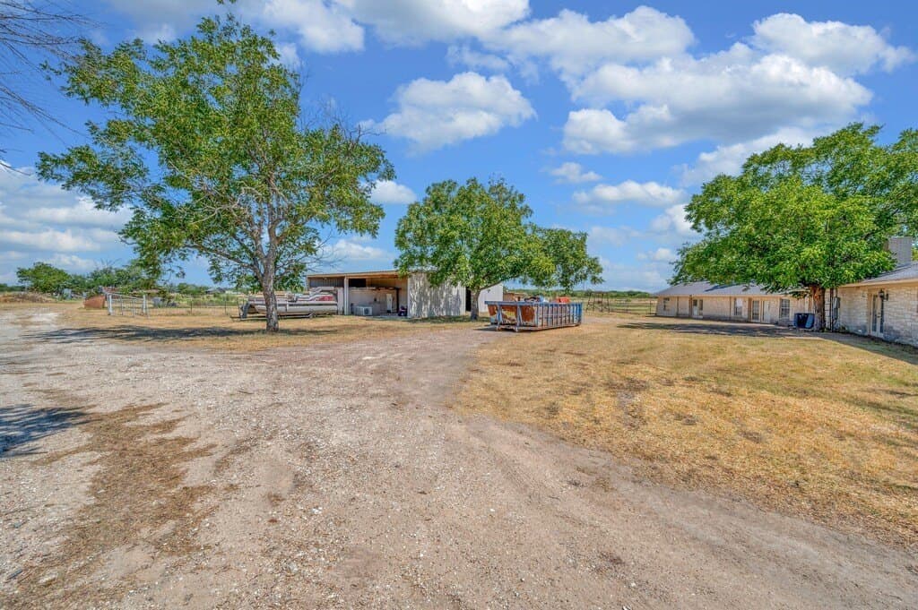 27.97 acres in McLennan County - photo 29