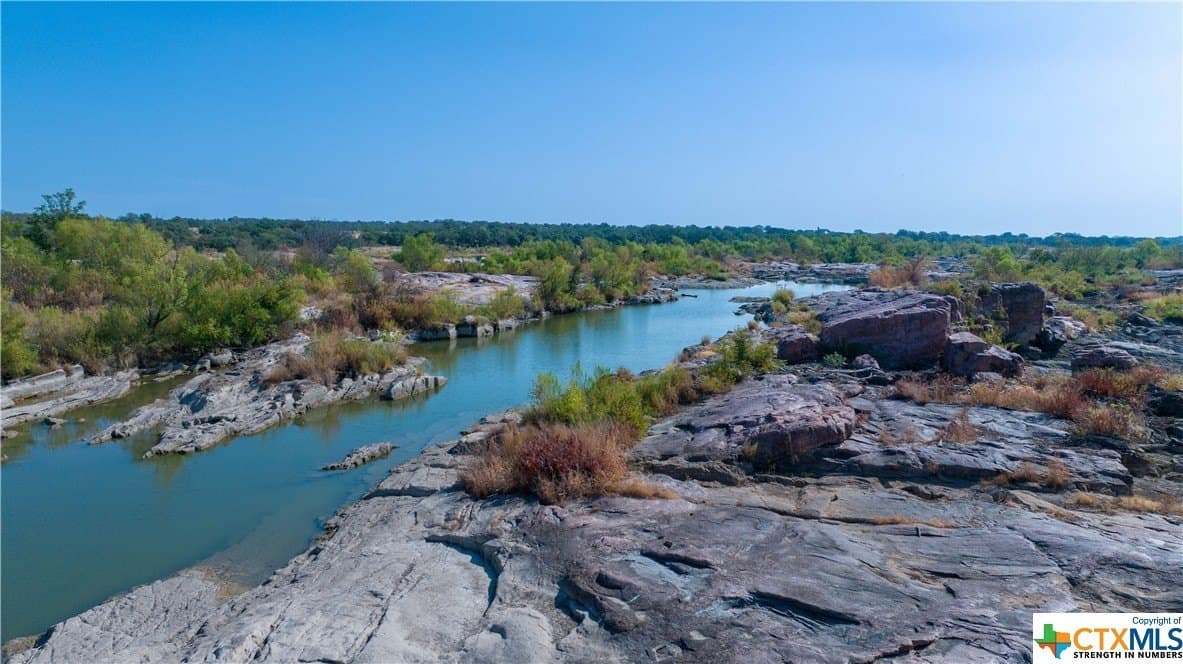 9 acres in Llano County featured view