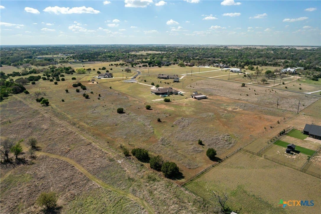 5.03 acres in Williamson County - photo 14