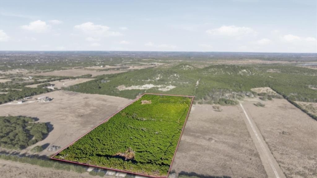 10.46 acres in Bosque County gallery image 3