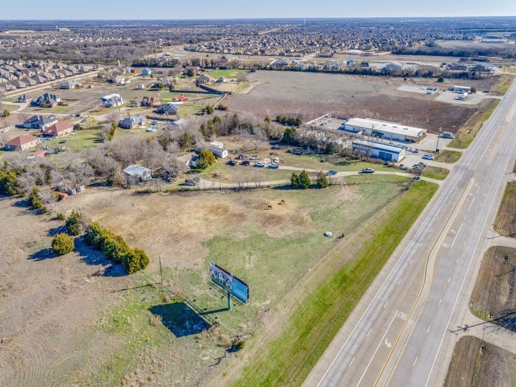 4.77 acres in Collin County gallery image 2