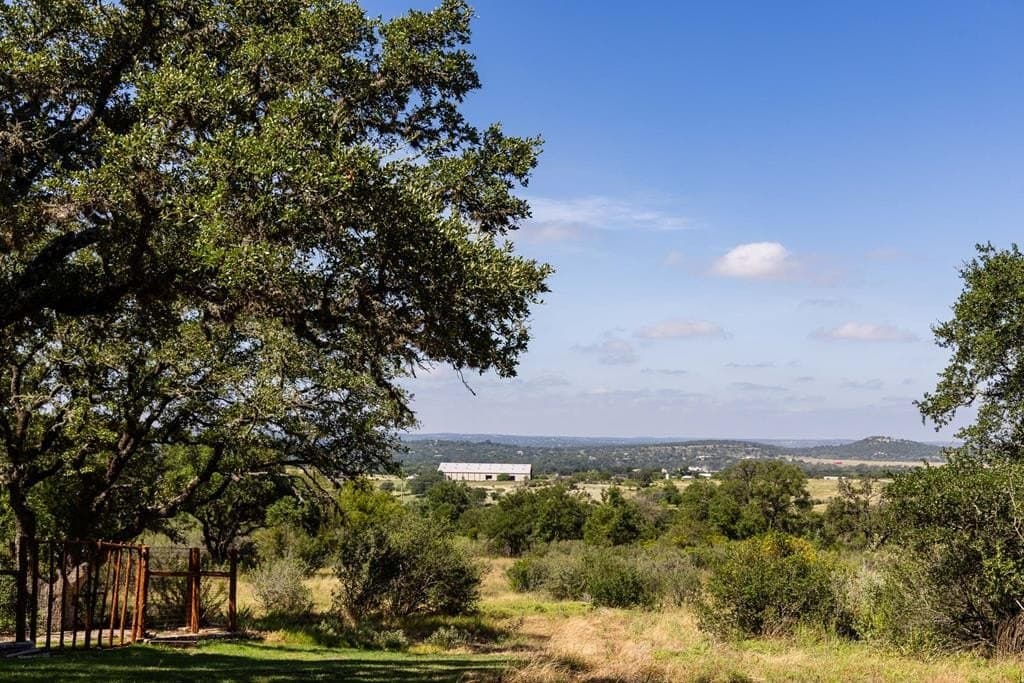 100 acres in Kerr County - photo 41