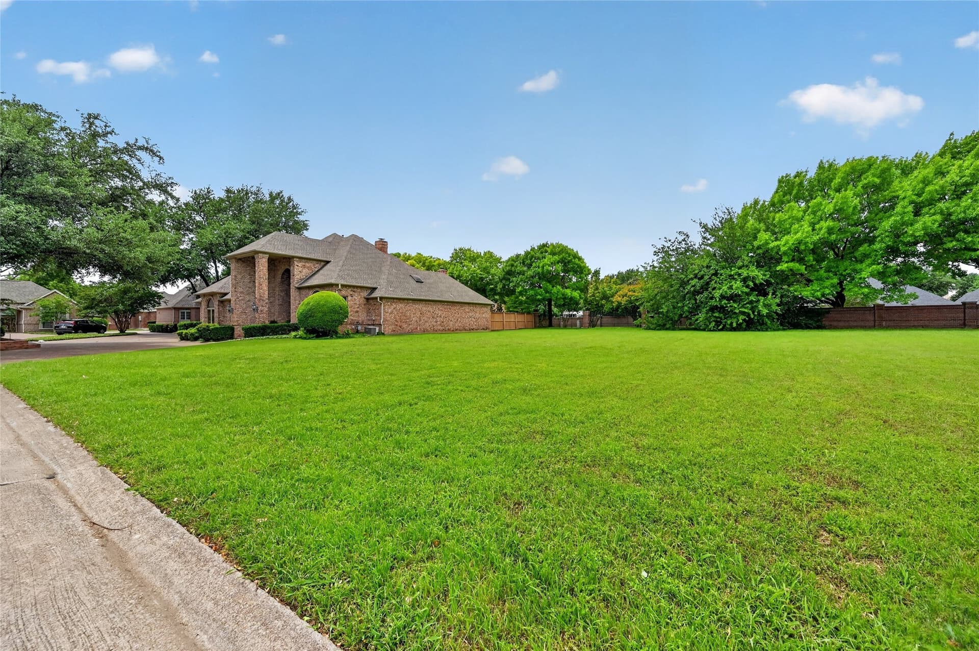 0.24 acres in Tarrant County - photo 9