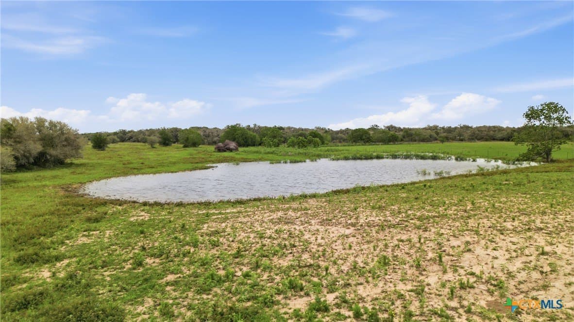 444 acres in Lavaca County - photo 22
